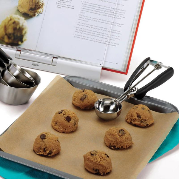 OXO Good Grips Cookie Scoop - iQ living